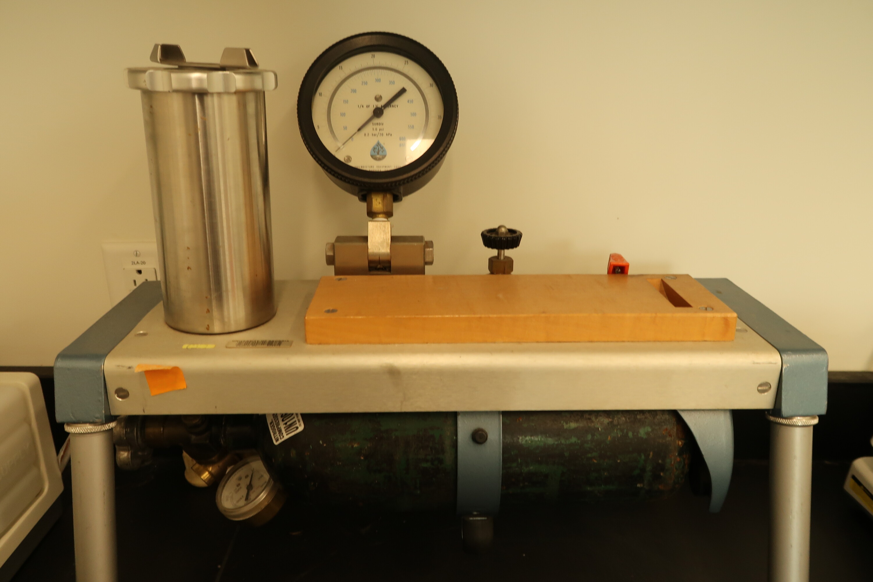 pressure chamber