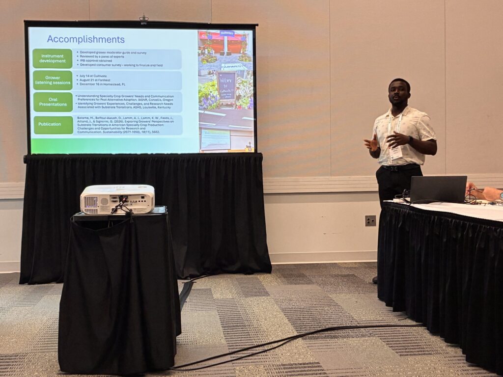 Michael, presenting to the Soilless Substrate Science project's advisory board.