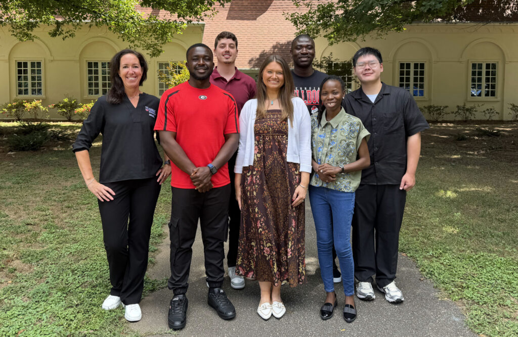 Lamm Lab Members from left to right: Alexa Lamm, Michael Batame, Gabriel Robles, Gracie Grimes, Dennis Baffour-Awuah, Oluwafunmilayo (Funmi) Ajiferuke, Chia-Hao (Jamie) Yu