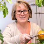 Dr. Robin Buell